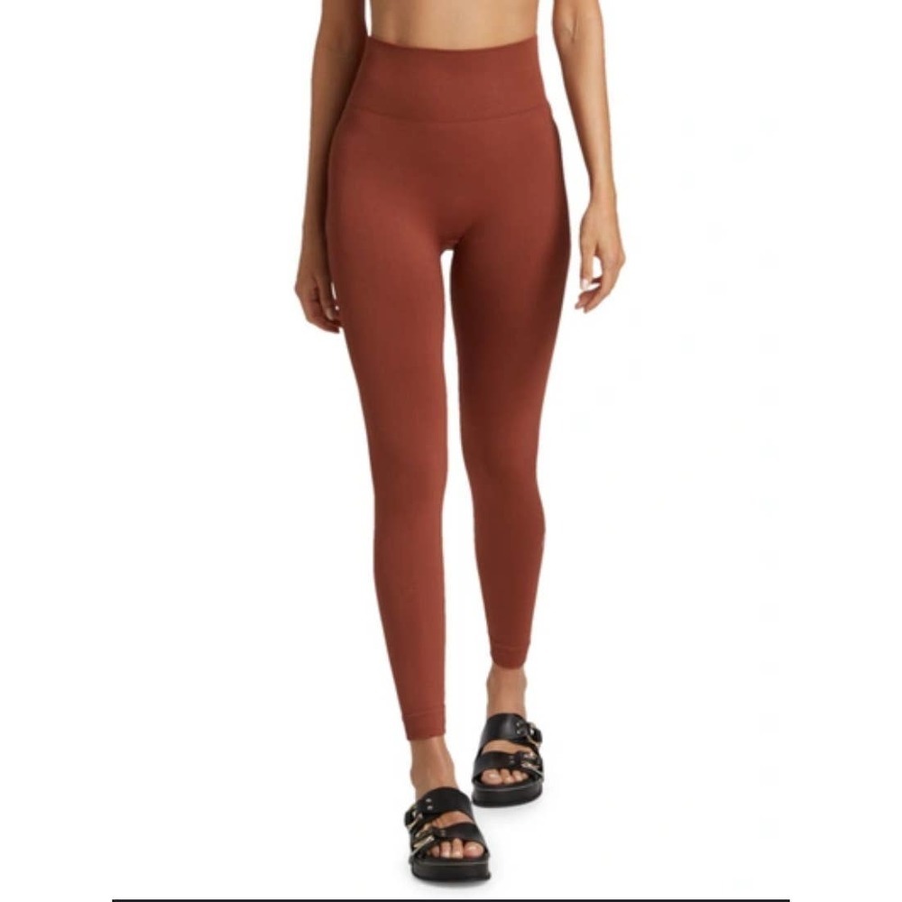 NWT We Wore What Seamless Leggings XL Cinnamon High Waist Pull On Athletic Gym